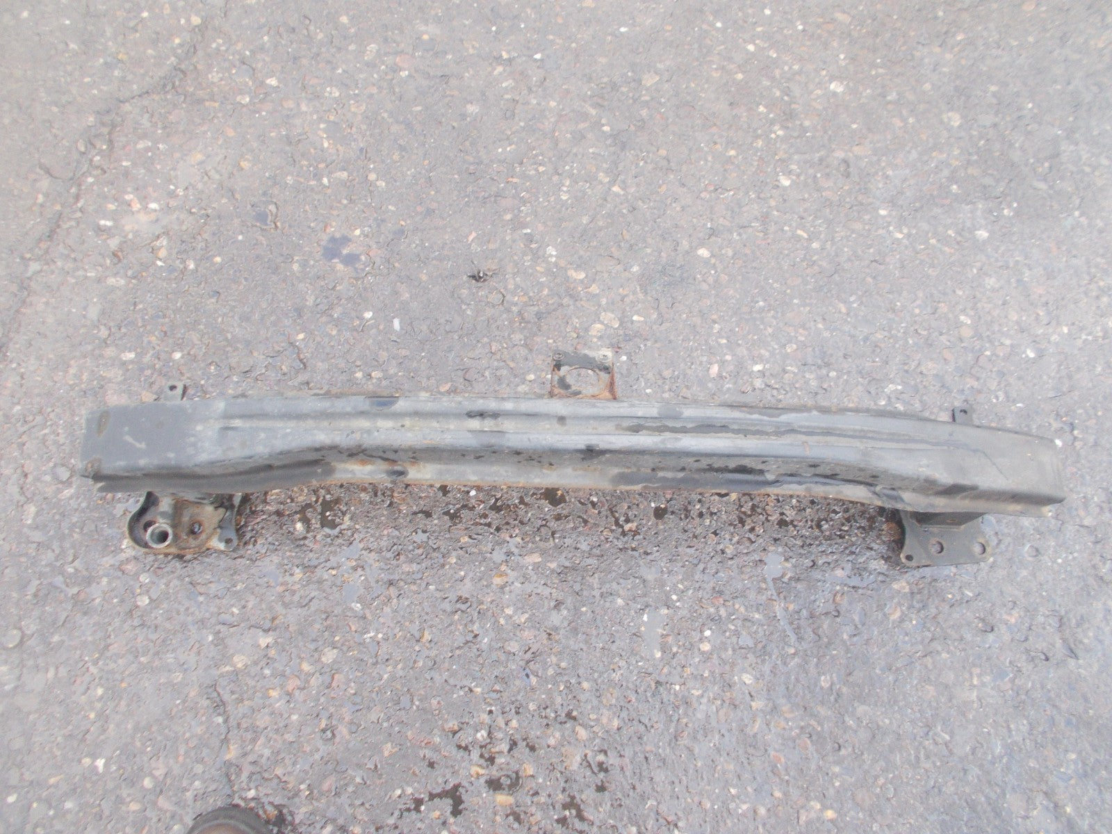 VW VOLKSWAGEN GOLF MK5 FRONT BUMPER REINFORCEMENT SUPPORT BAR 1K0807582