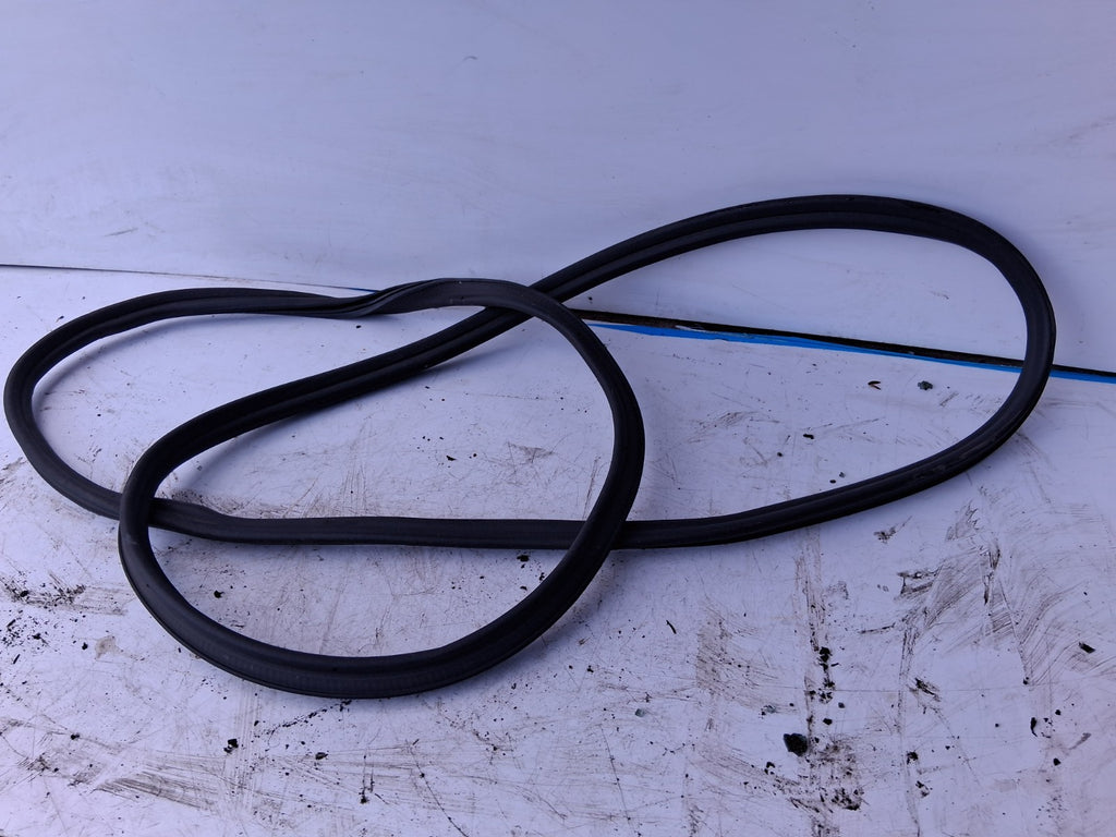 2024 AUDI A1 S LINE MK2 GB OSR DRIVER SIDE REAR LEFT DOOR RUBBER SEAL