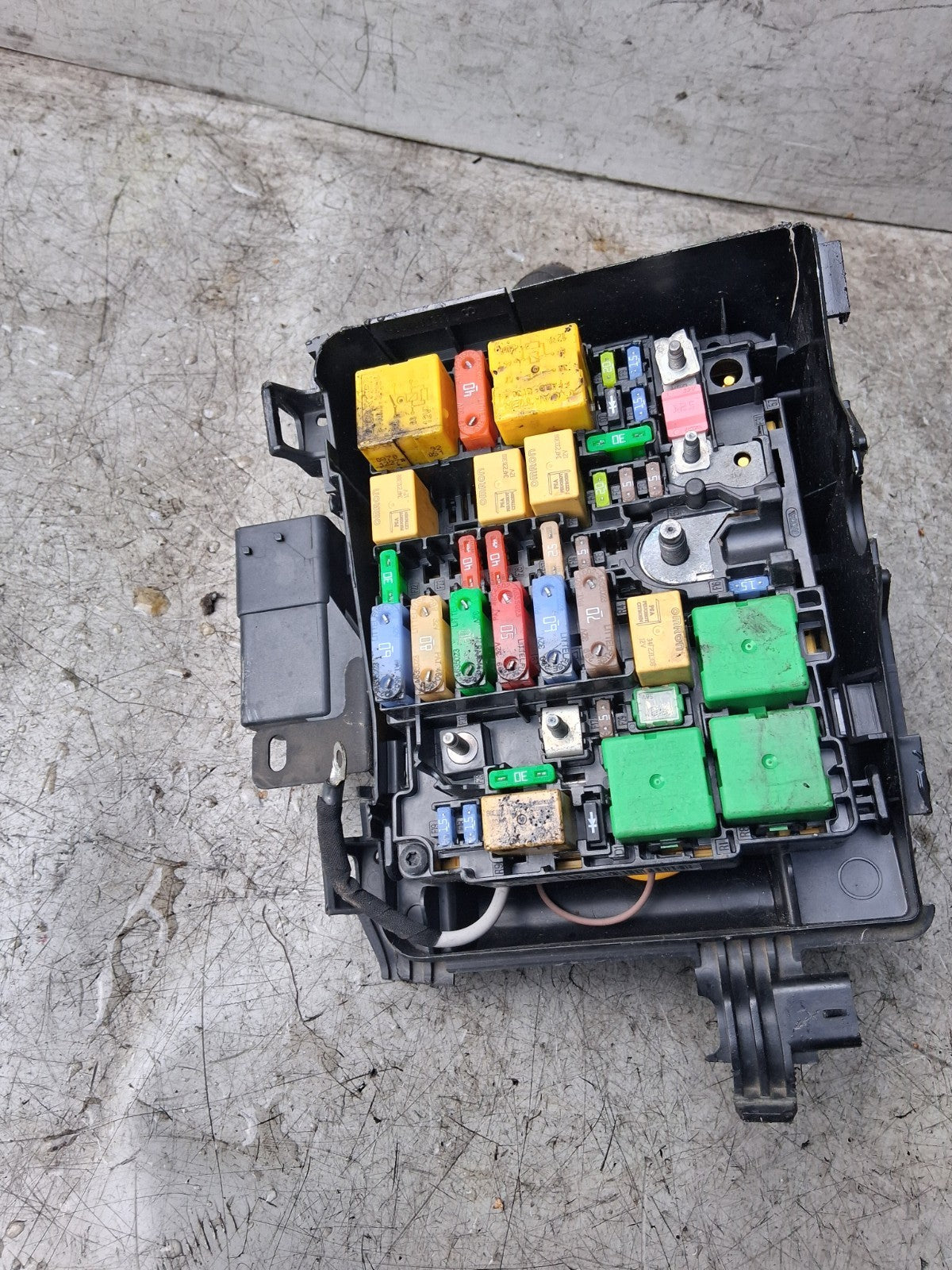 2021 VAUXHALL VIVARO FUSE BOX RELAY 9808959080
