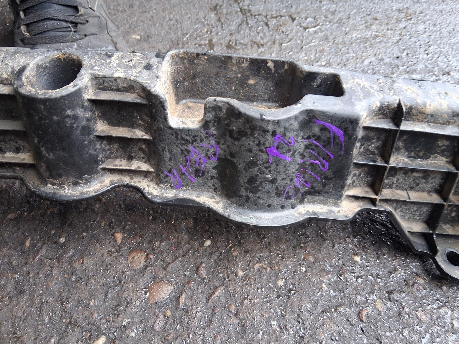 2021 FIAT FIORINO MK3 REAR BUMPER SUPPORT BAR BLACK BRACKET PLASTIC 1355231080