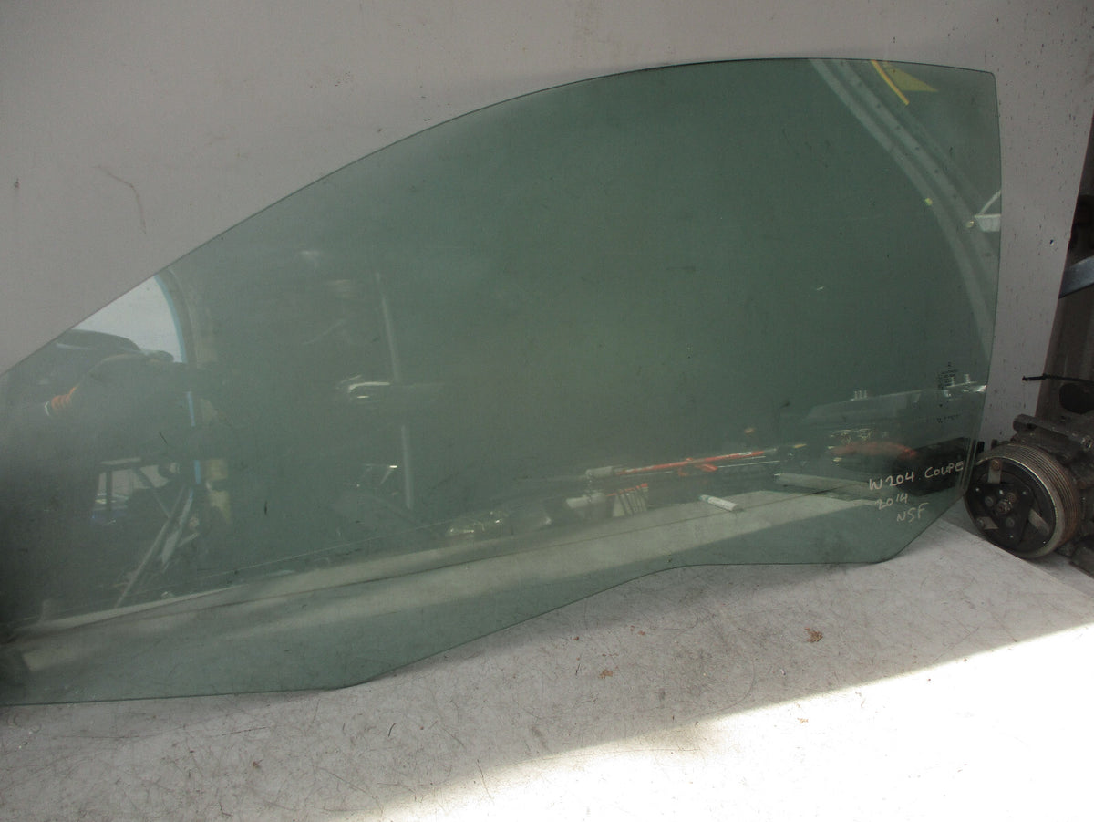 2014 MERCEDES BENZ C CLASS COUPE NSF PASSENGER SIDE FRONT LEFT DOOR WINDOW GLASS