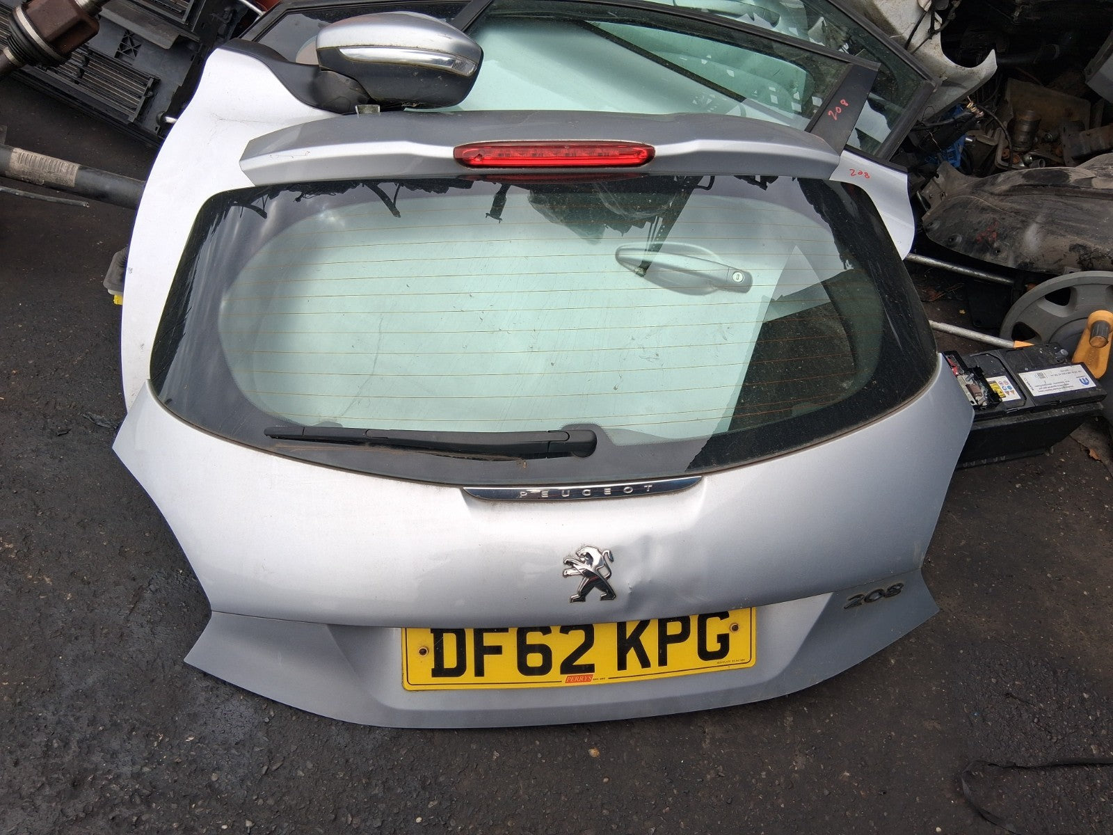 2012 PEUGEOT 208 REAR BOOTLID TAILGATE COMPLETE SILVER