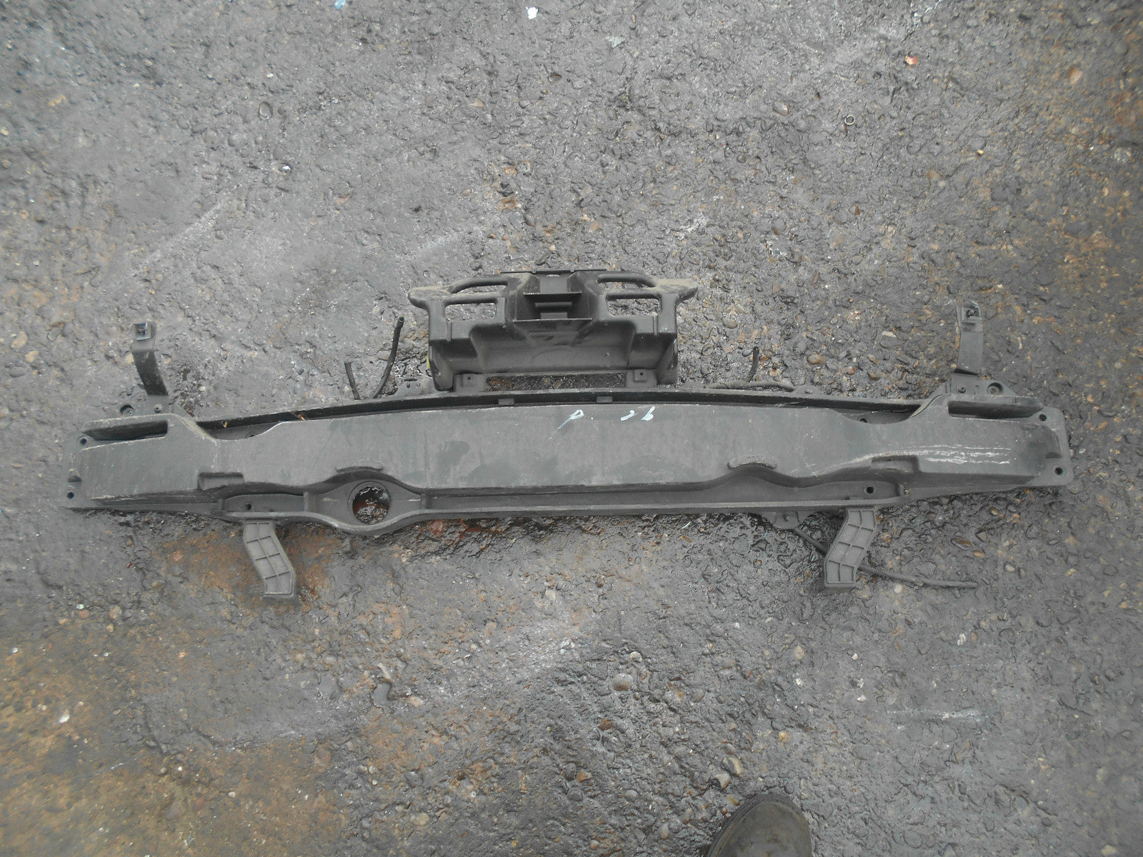 KIA RIO MK3 2014  REAR BUMPER SUPPORT PLASTIC BAR