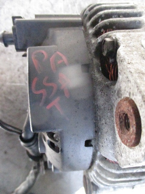 VW VOLKSWAGEN PASSAT B6 2005 2.0 DIESEL ENGINE ALTERNATOR 021903026L
