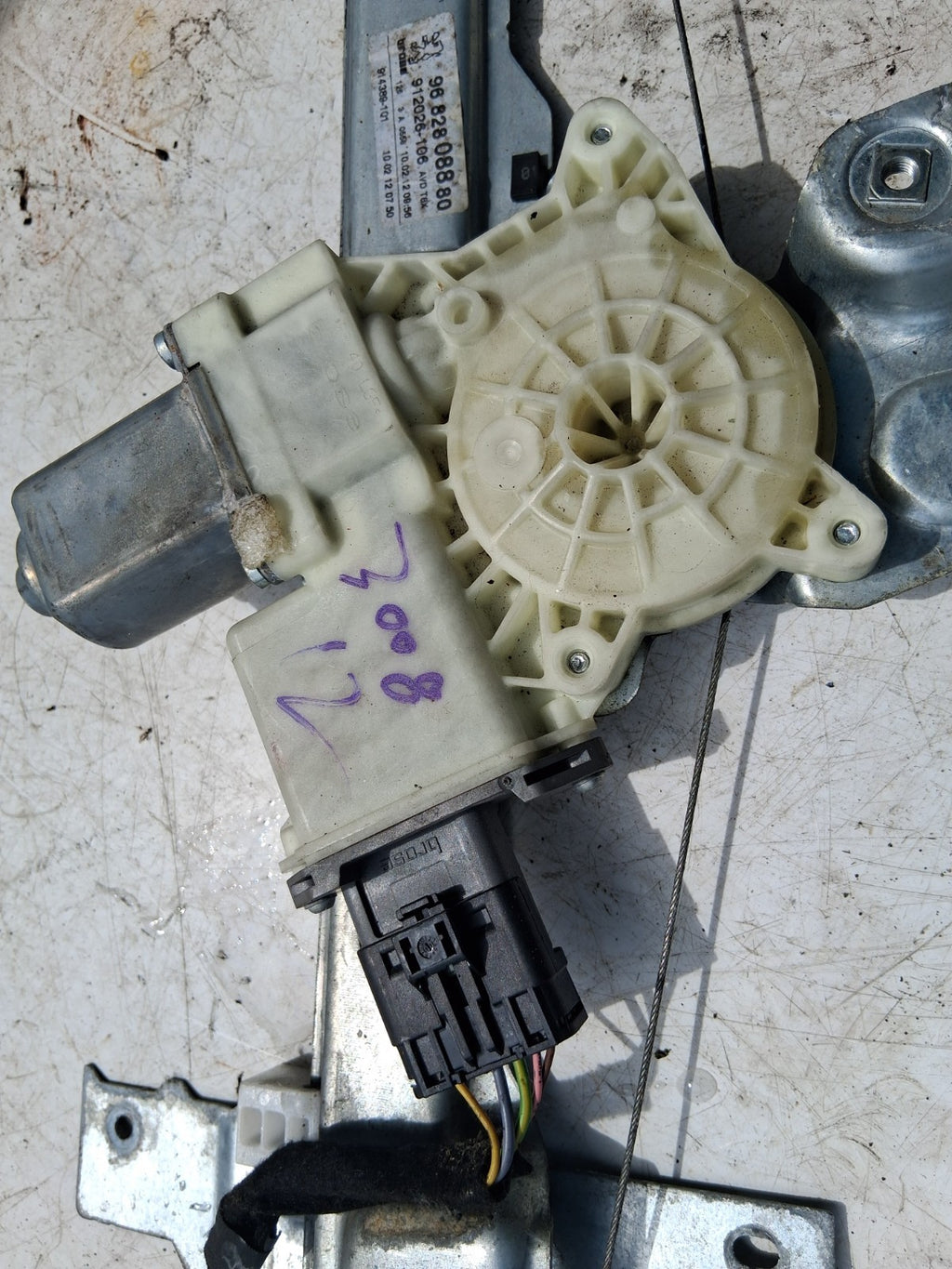 2012 PEUGEOT 3008 MK1 OSF DRIVER SIDE FRONT WINDOW MOTOR REGULATOR 9682808880
