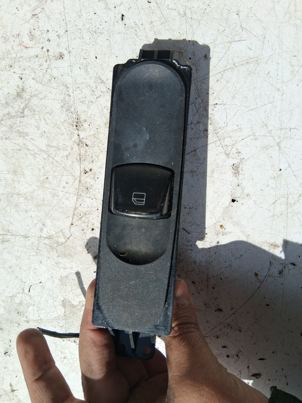 2016 MERCEDES BENZ SPRINTER W906 NSF PASSENGER SIDE WINDOW SWITCH A9065450913