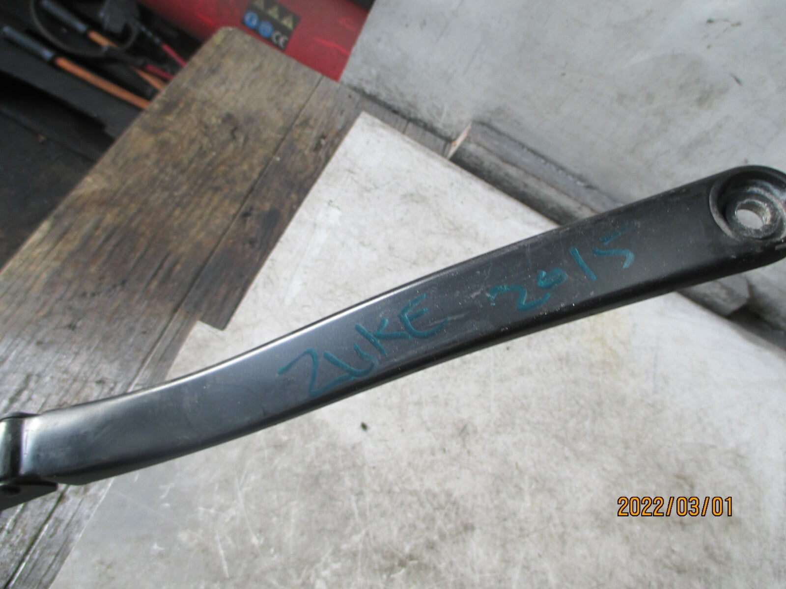 NISSAN JUKE 2015 OSF DRIVER SIDE FRONT WIPER ARM