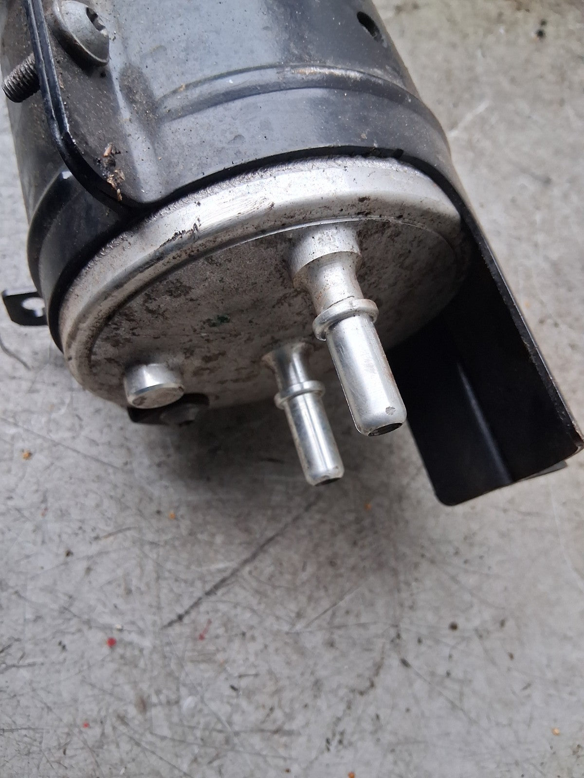 2022 VOLKSWAGEN CRAFTER MK2 2.0 DIESEL FUEL FILTER HOUSING 2N0127225