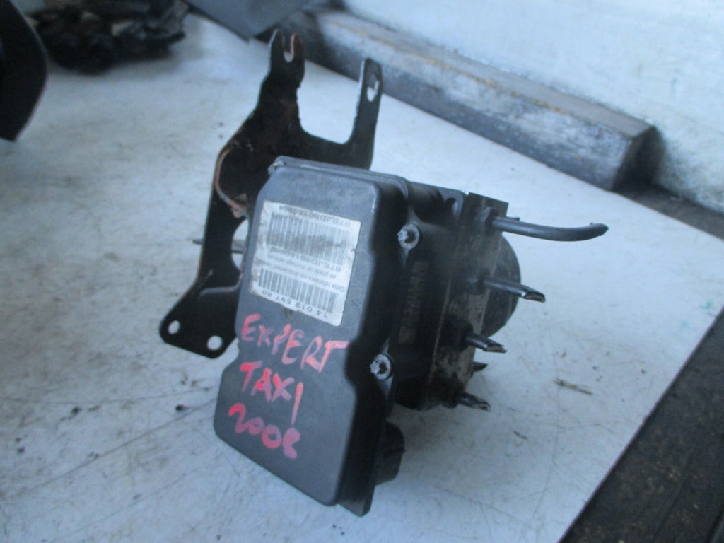 PEUGEOT EXPERT 2010 2.0 DIESEL ABS PUMP MODULATOR 0265232065