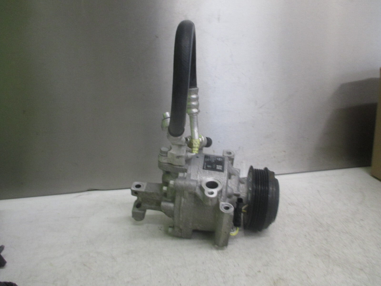 VAUXHALL ASTRA K 2020 1.2 PETROL AC AIR CON COMPRESSOR PUMP 39217351 R55