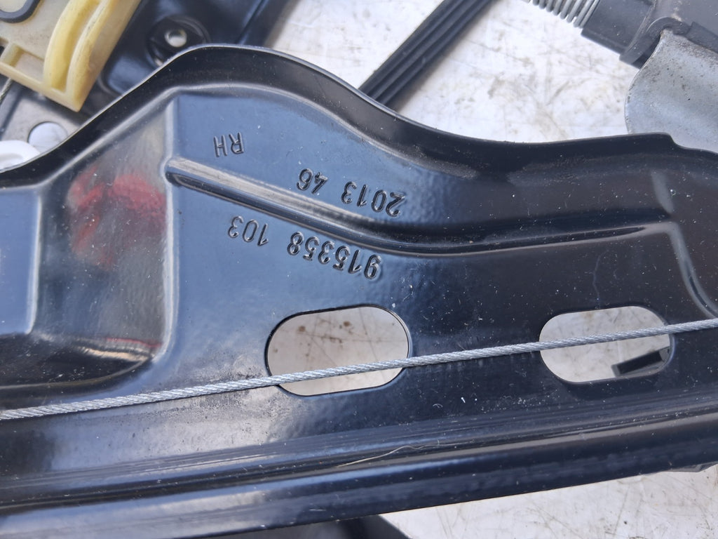 2018 ZAFIRA C OSF DRIVER SIDE FRONT RIGHT WINDOW MOTOR REGULATOR 915368104