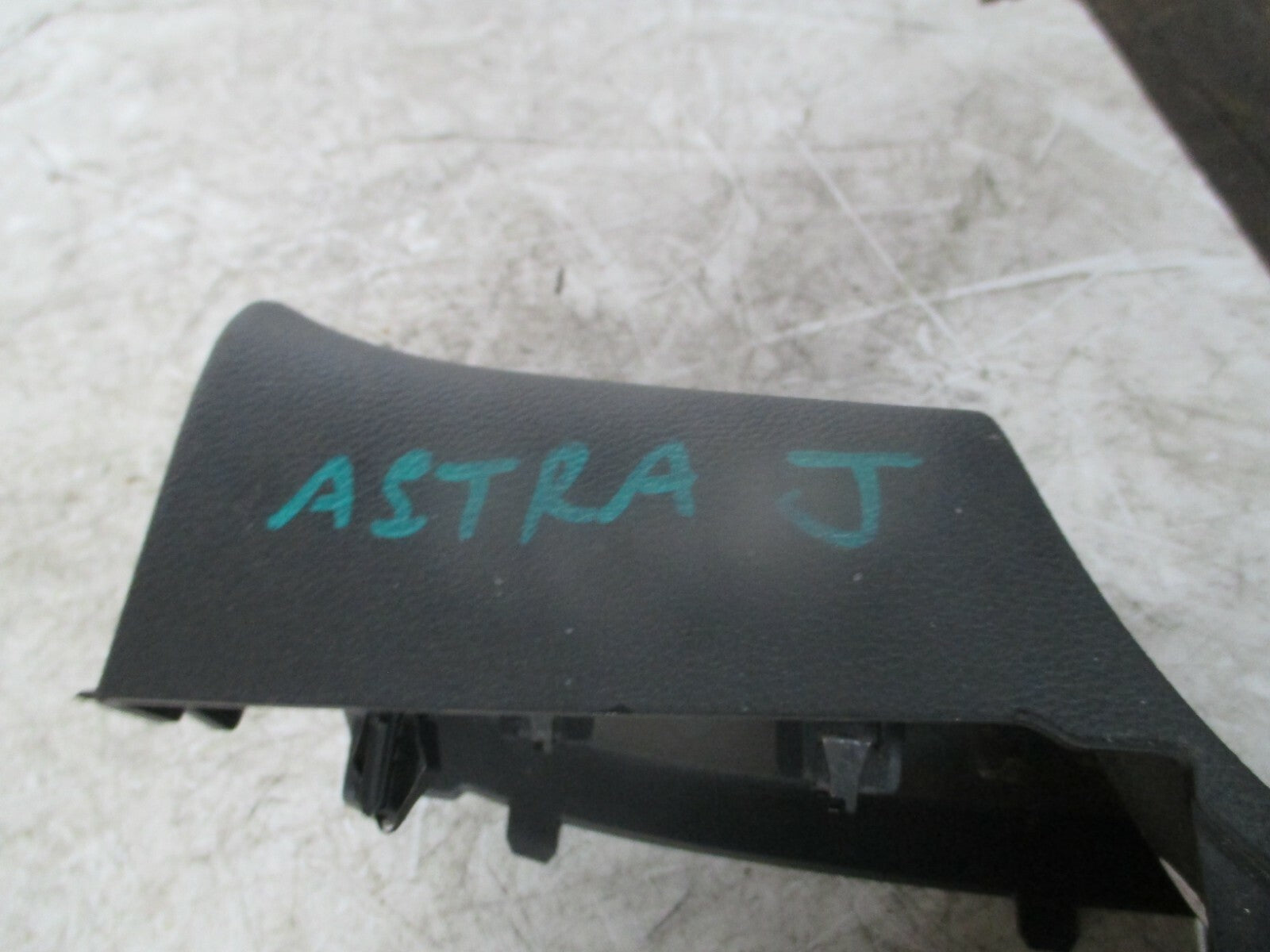 VAUXHALL ASTRA J 2013 HEADLIGHT CONTROL SWITCH 13268695