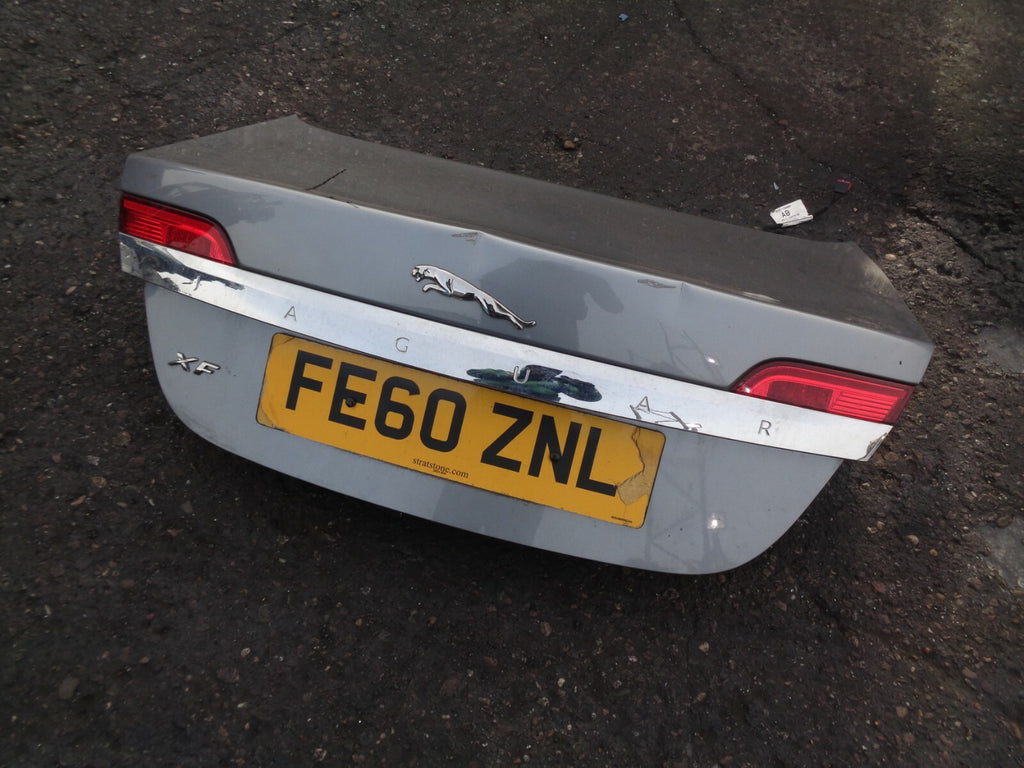 JAGUAR XF 2010 X250 3.0 DIESEL REAR COMPLETE TAILGATE BOOTLID GREY