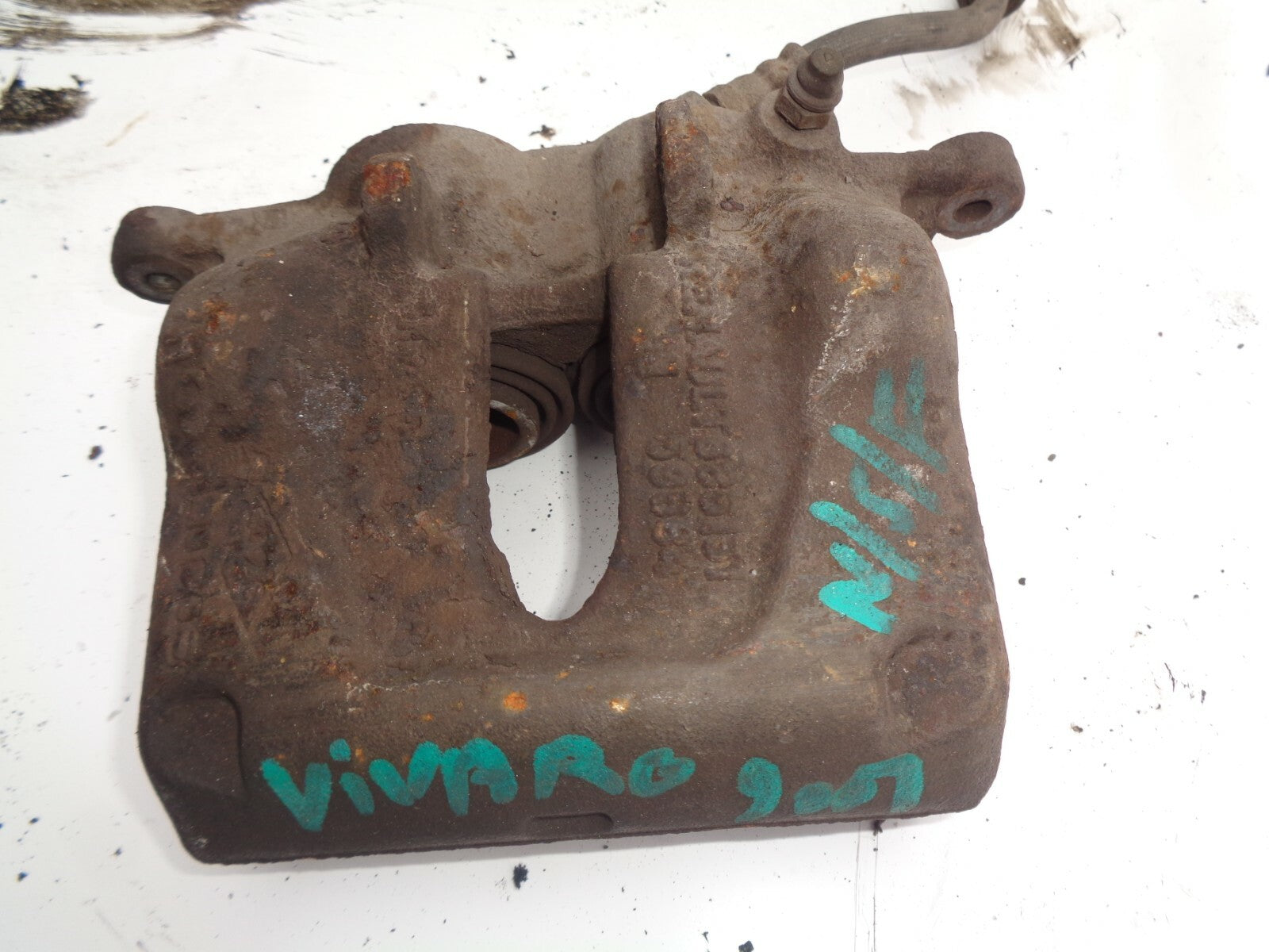 VAUXHALL VIVARO MK1 2007 PASSENGER NEAR SIDE FRONT BRAKE CALLIPER