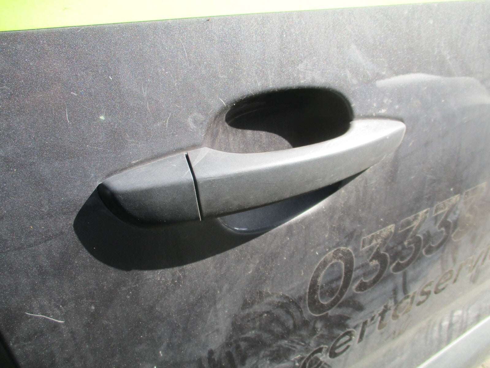 PEUGEOT PARTNER MK3 2022 OS DRIVER SIDE FRONT EXTERIOR DOOR HANDLE BLACK PLASTIC