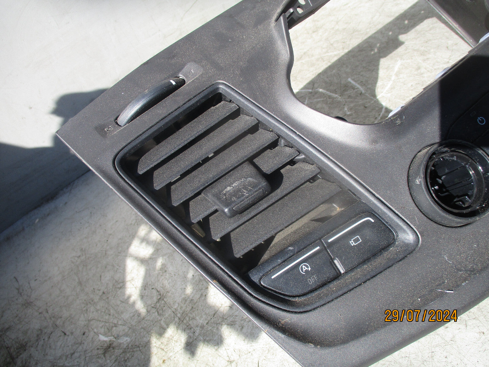2021 FORD TRANSIT MK8 CUSTOM CLIMATE CONTROL SWITCH PANEL TRIM JK2118835BDW