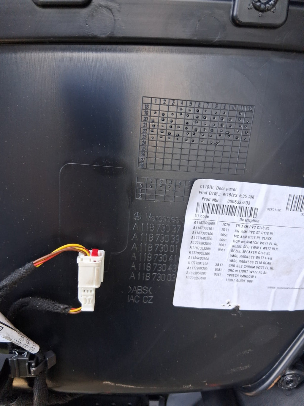 2023 MERCEDES CLA C118 NSR PASSENGER SIDE REAR LEFT DOOR CARD PANEL A1187209100