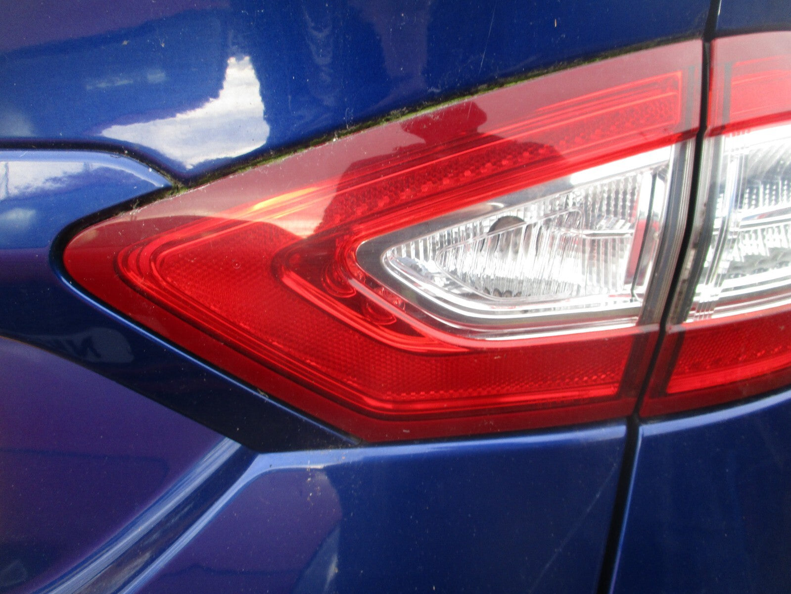 2017 FORD MONDEO MK5 HATCHBACK OSR DRIVER SIDE REAR INNER TAIL LIGHT LAMP
