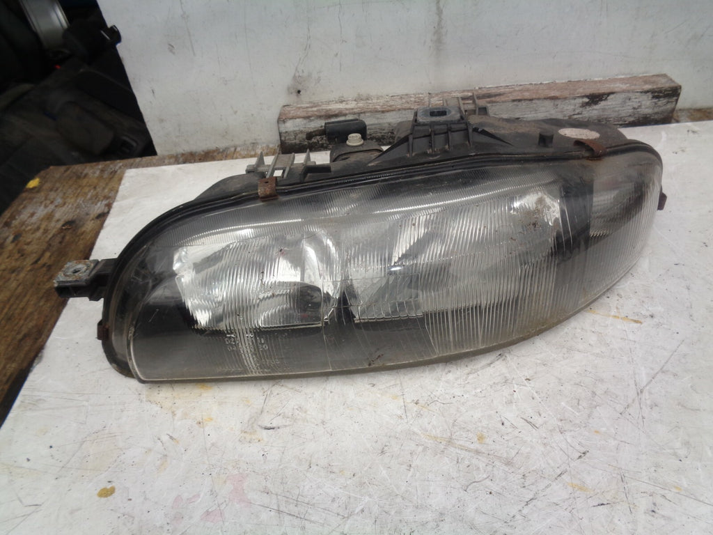 FIAT BRAVO 2000 3 DOOR NSF PASSENGER SIDE FRONT HEADLIGHT HEADLAMP
