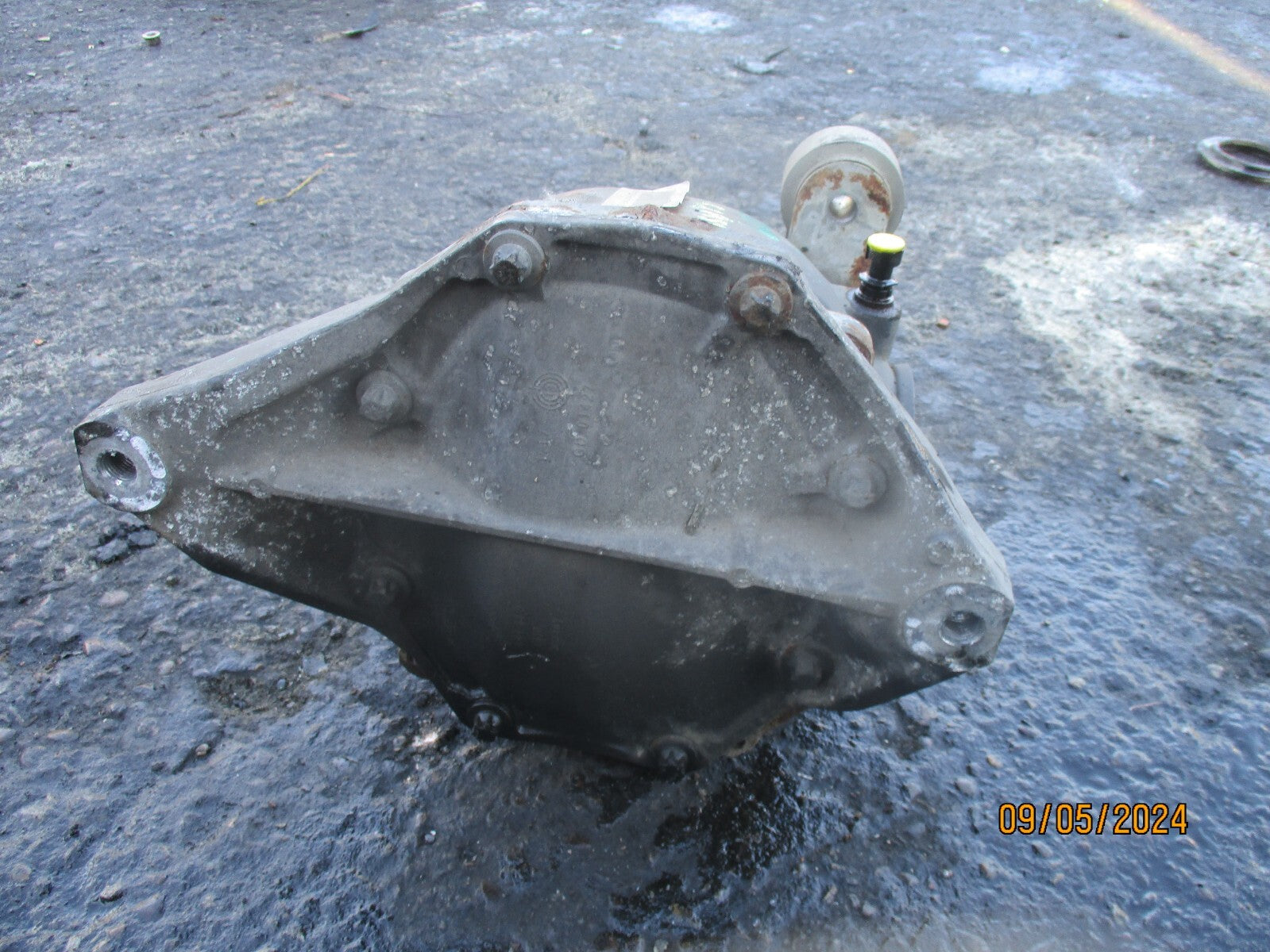 MERCEDES BENZ C CLASS W204 2014 2.1 DIESEL REAR DIFF DIFFERENTIAL A2093510205