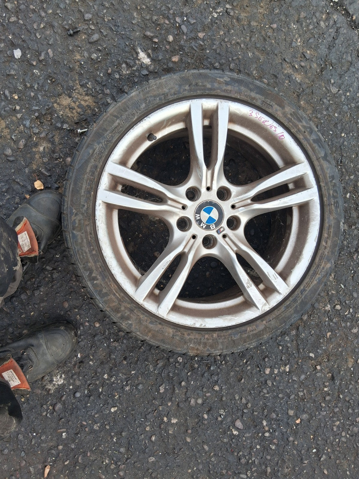 2010 BMW 3 SERIES E90 18 INCH SINGLE ALLOY WHEEL WITH TYRE 225/45ZR18