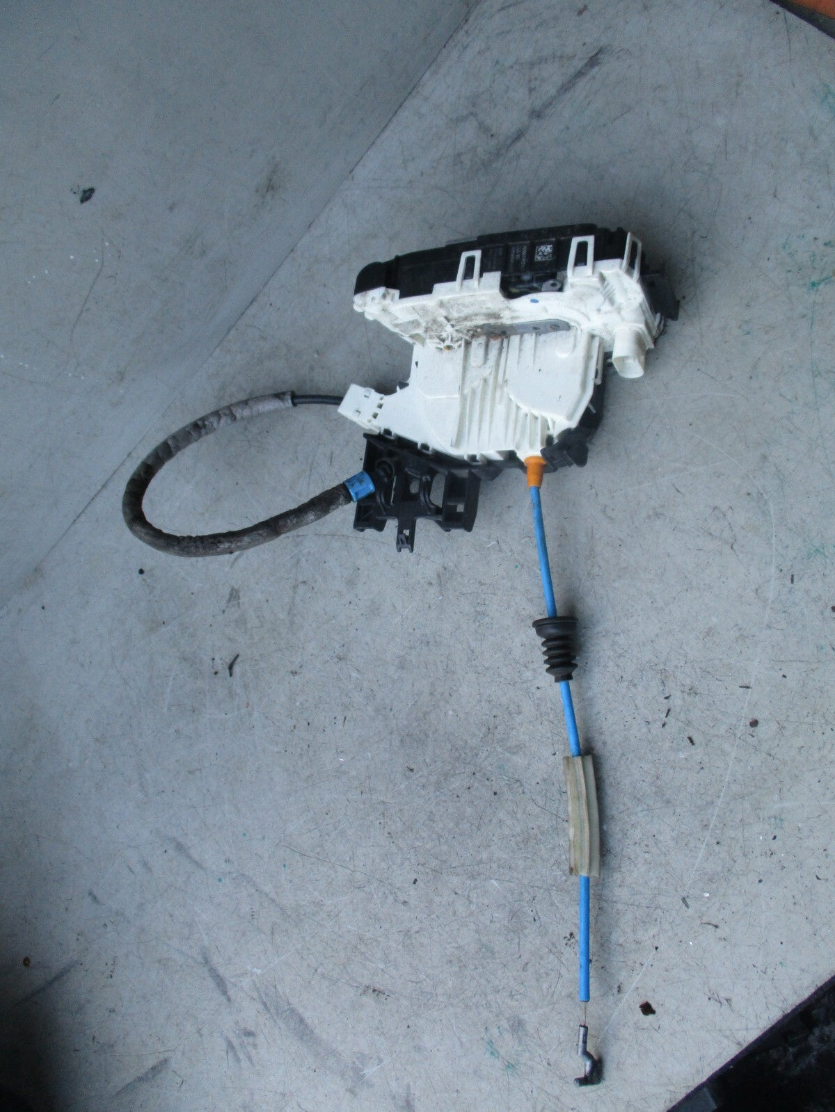 2023 MERCEDES CLA C118 OSF DRIVER SIDE DOOR LOCK A0997202401