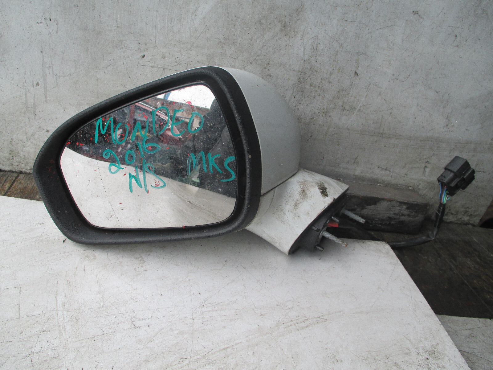 FORD MONDEO MK5 2015 TITANIUM NS PASSENGER ELECTRIC DOOR WING MIRROR WHITE FD