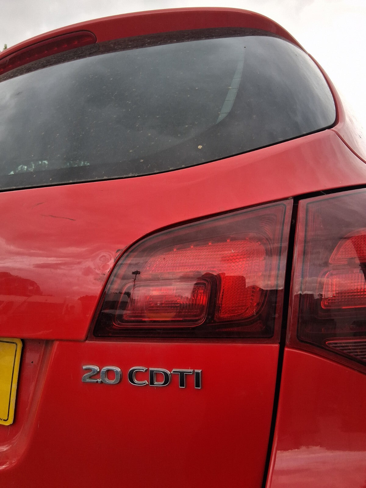 2015 VAUXHALL ASTRA J MK6 ESTATE OSR DRIVER SIDE REAR INNER REAR LIGHT LAMP