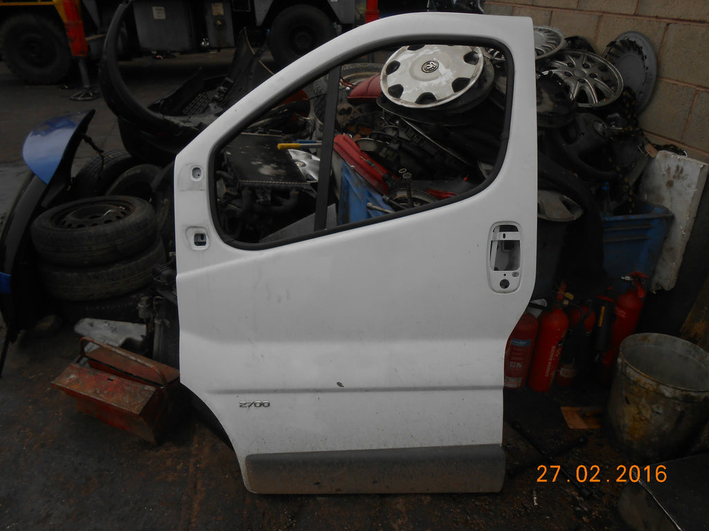 VAUXHALL VIVARO 2003 NSF PASSENGER  SIDE FRONT BARE DOOR TRIM  HINGE WHITE