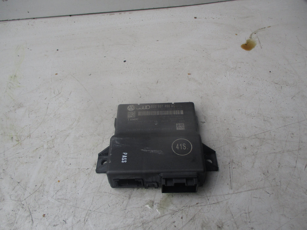 AUDI A1 8X 2015 GATEWAY CONTROL MODULE 8U0907468