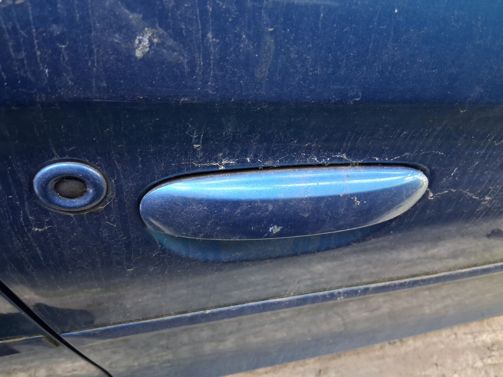 2016 MITSUBISHI MIRAGE MK6 PRE FACELIFT OSF DRIVER SIDE EXTERIOR DOOR HANDLE
