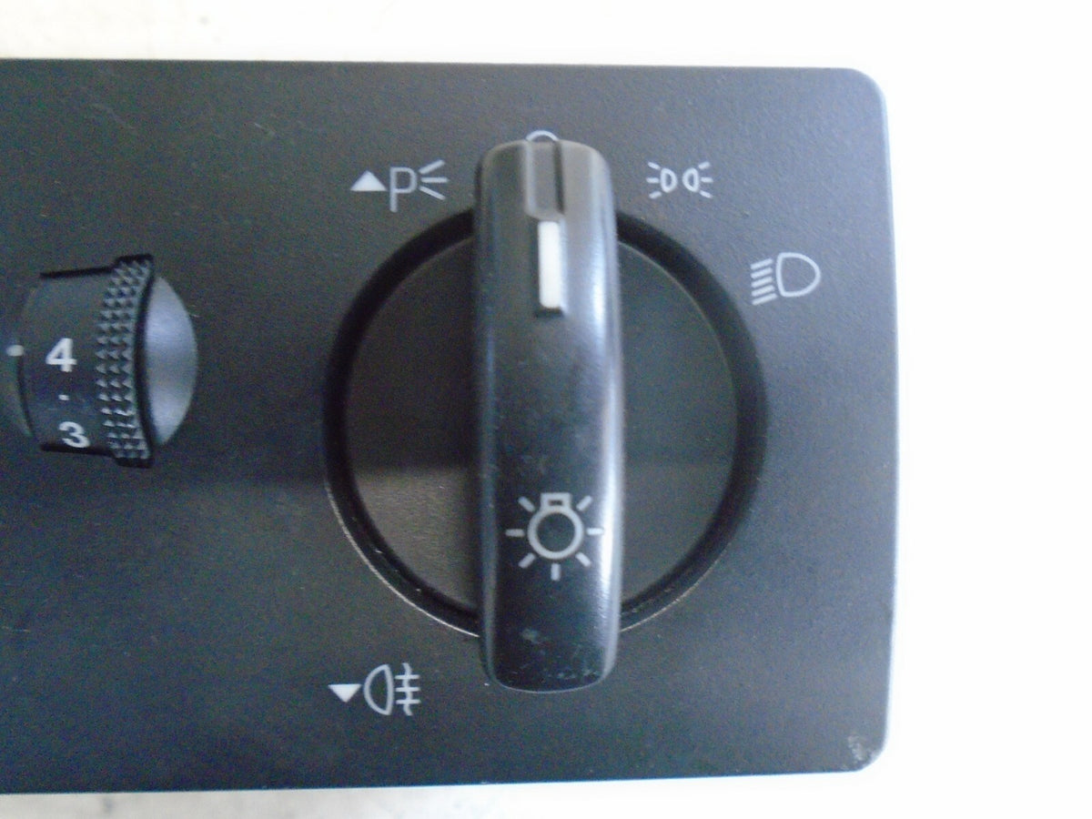 FORD C MAX 2004 MK1 HEADLIGHT SWITCH 3M5T13A024
