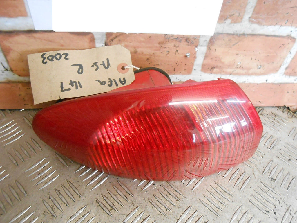 ALFA ROMEO 147 2003 NSR PASSENGER SIDE REAR OUTER BRAKE TAIL LIGHT 46556349