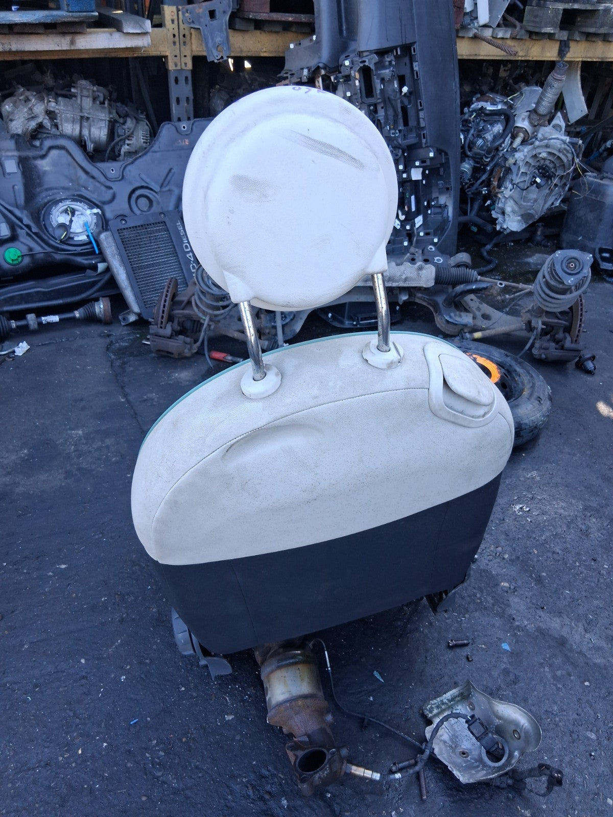 2015 FIAT 500 LOUNGE MK1 OSF DRIVER SIDE FRONT RIGHT COMPLETE SEAT