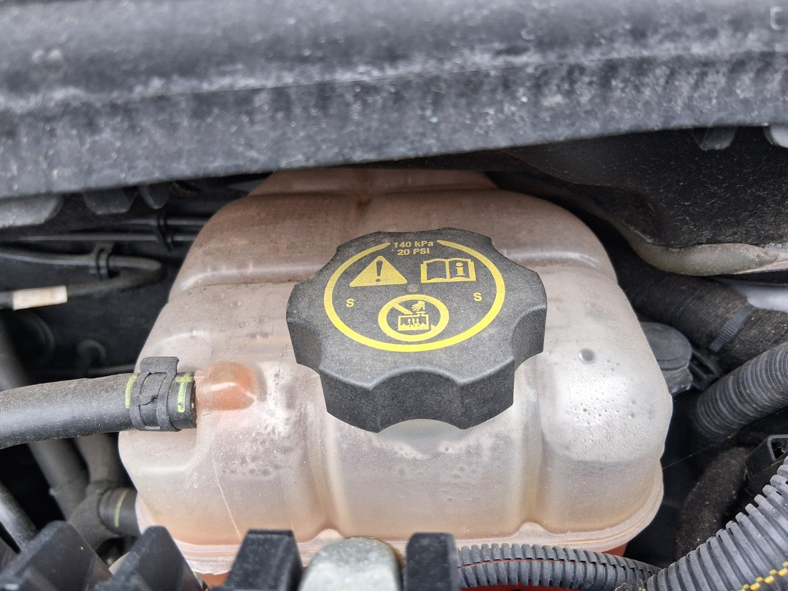 2017 VAUXHALL MERIVA B MK2 1.4 PETROL WATER EXPANSION COOLANT OVERFLOW TANK