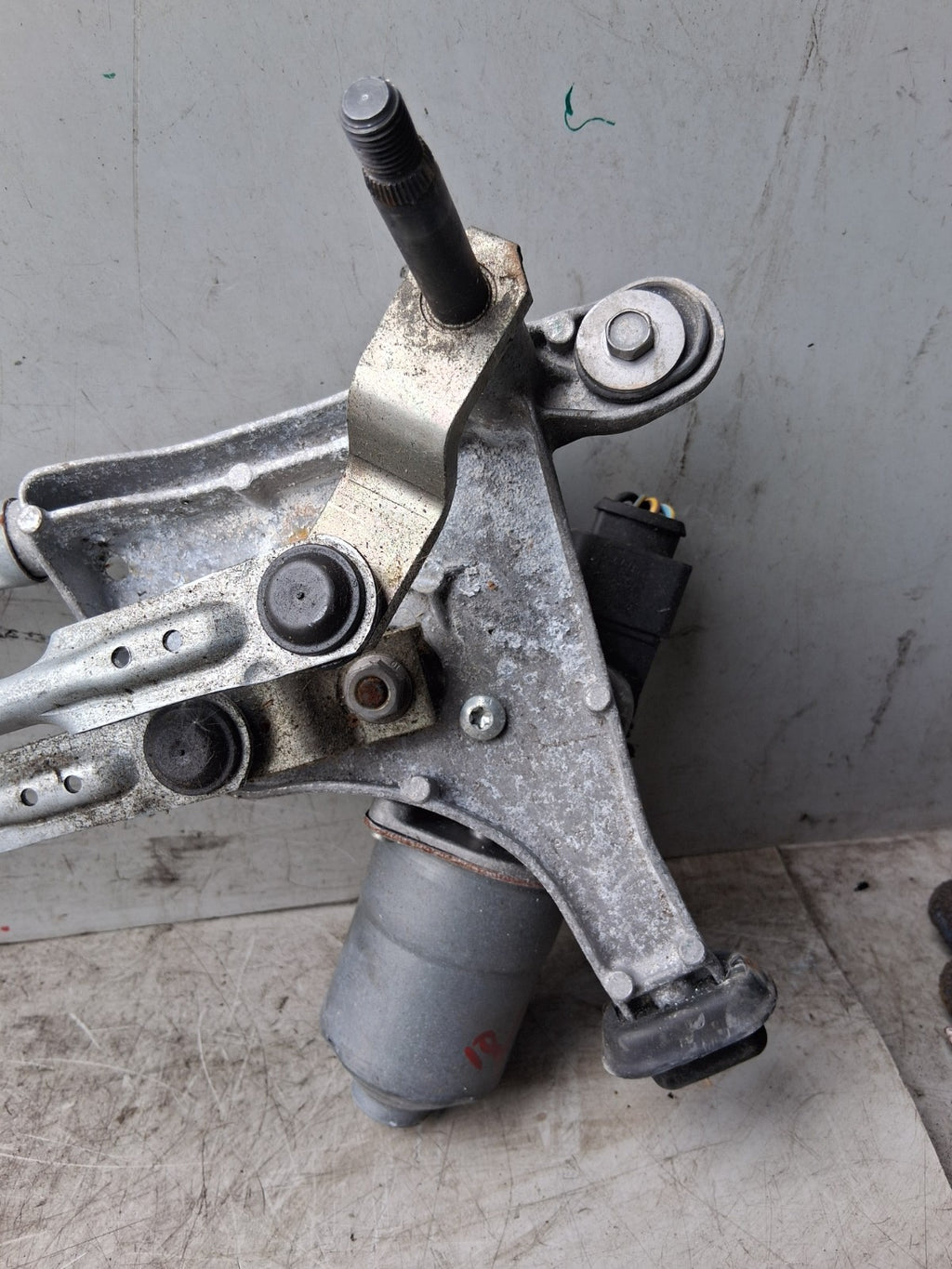 VAUXHALL CROSSLAND X 2018 FRONT WINDSCREEN WIPER MOTOR LINKAGE 3397021920