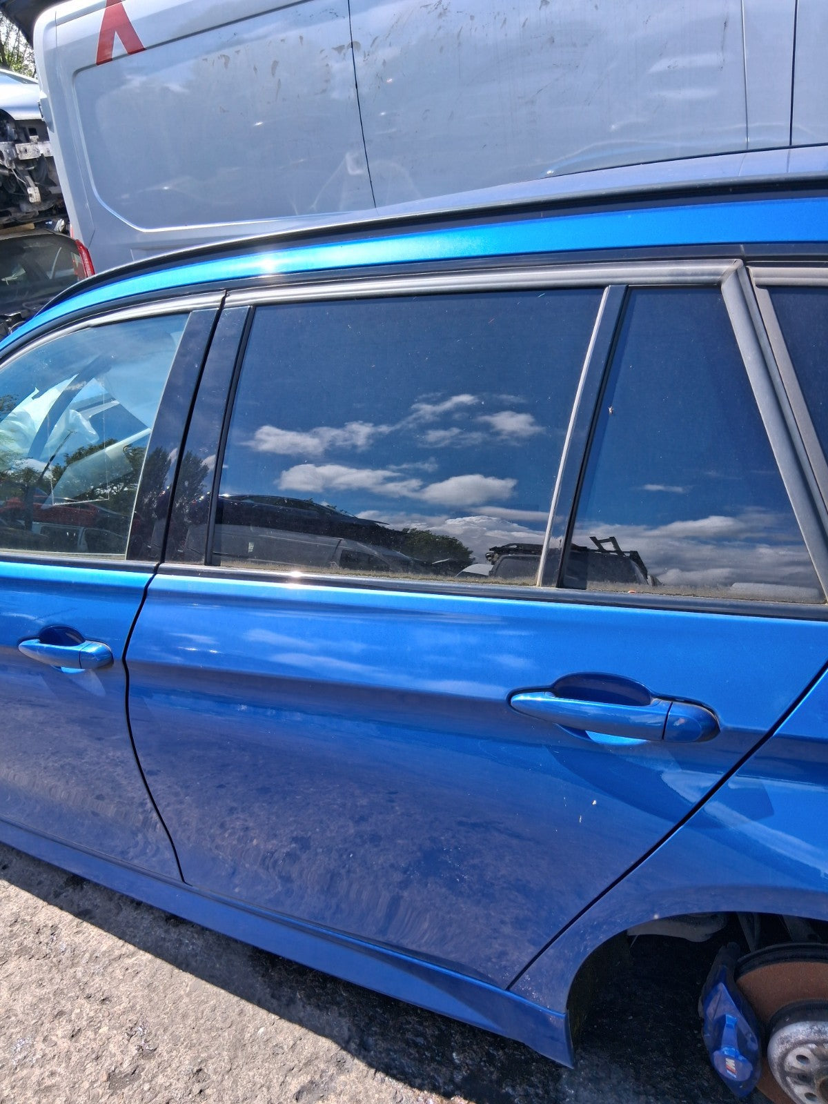 2019 BMW 3 SERIES F30 330i ESTATE NSR PASSENGER REAR DOOR HANDLE B45 BLUE