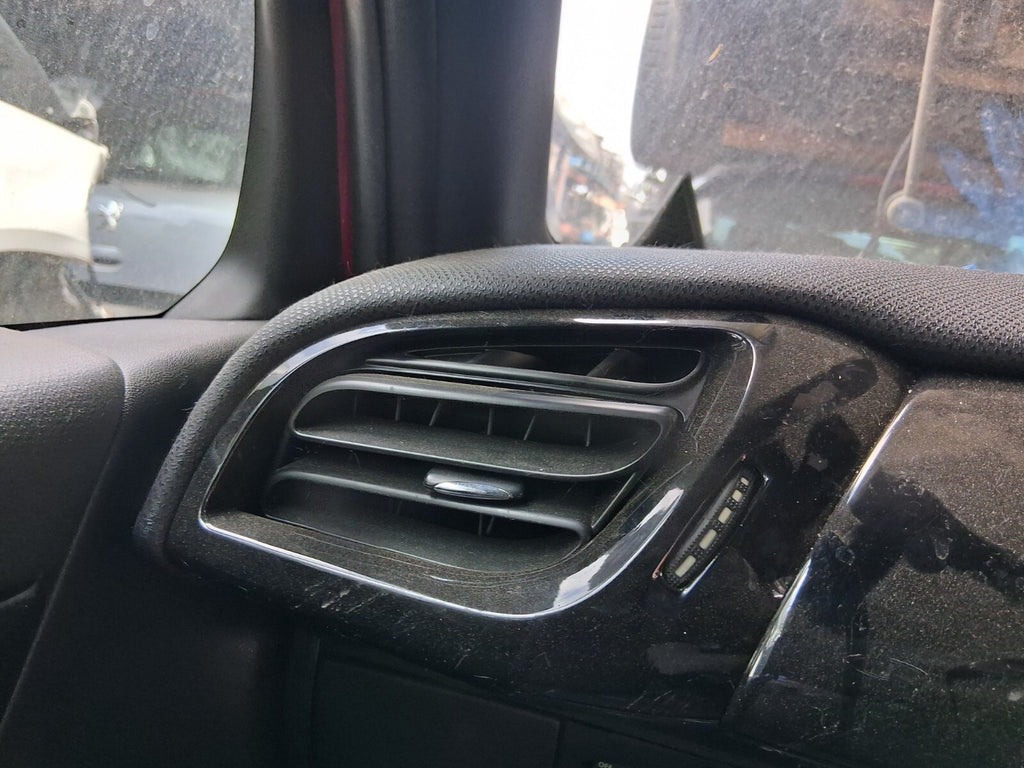 2012 CITROEN DS3 3 DOOR NSF PASSENGER SIDE FRONT LEFT DASHBOARD AIRVENT