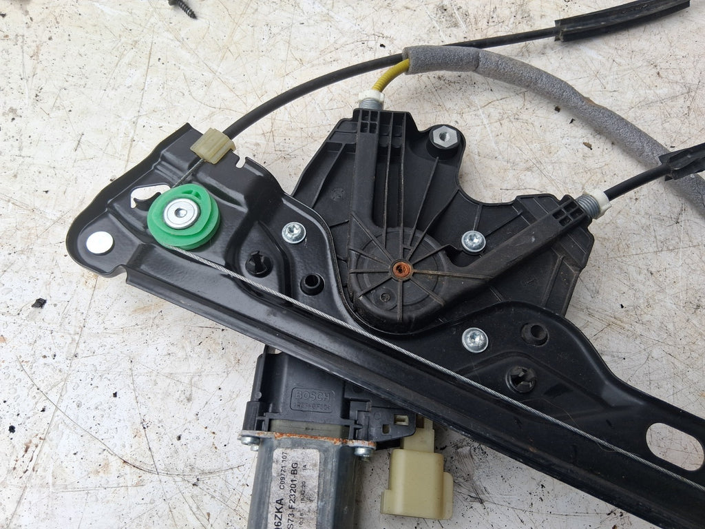 2018 FORD MONDEO MK5 NSF PASSENGER SIDE FRONT LEFT WINDOW MOTOR REGULATOR