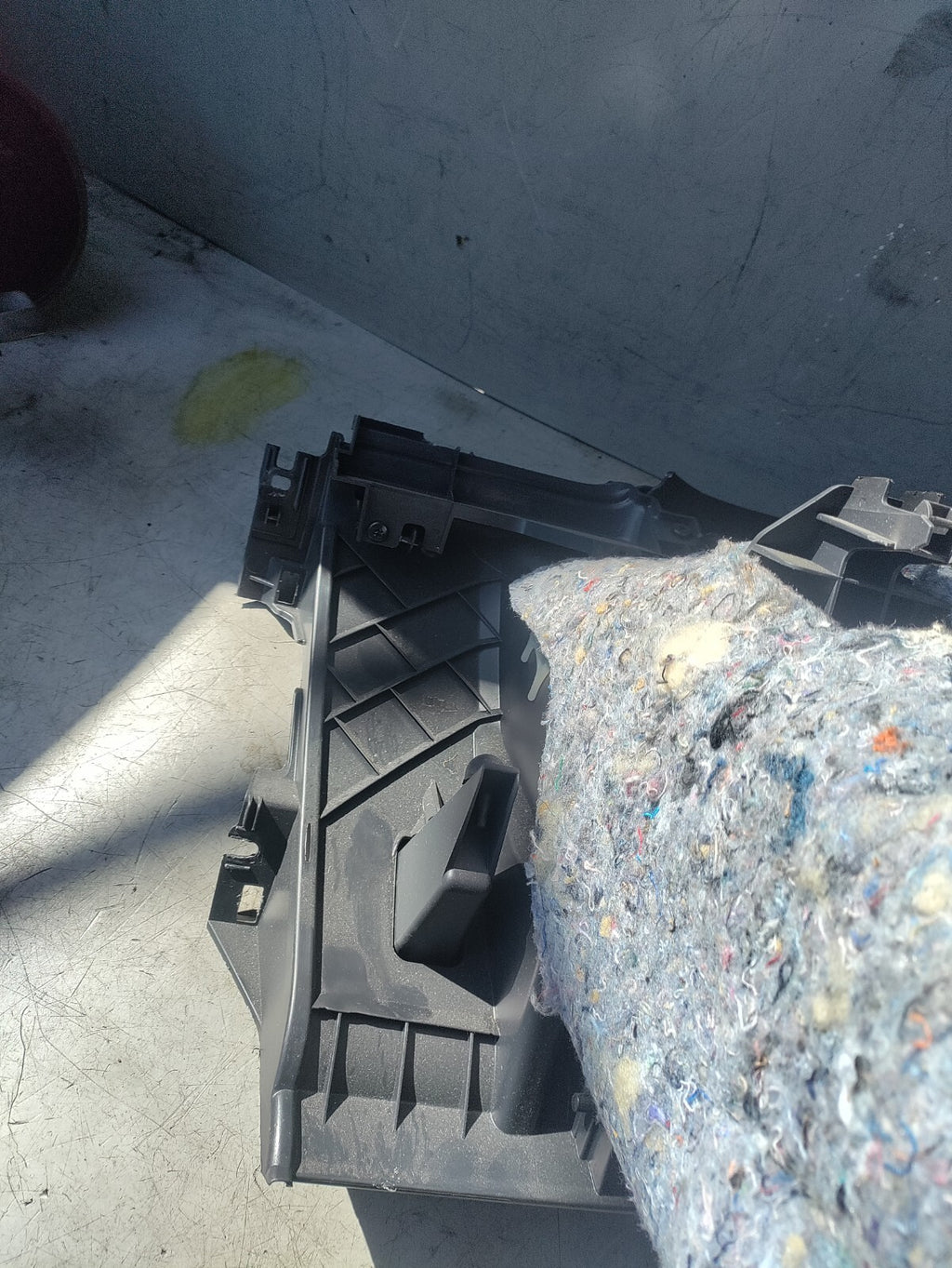 MERCEDES BENZ CITAN W415 2015 NS PASSENGER SIDE STORAGE COMPARTMENT GLOVEBOX