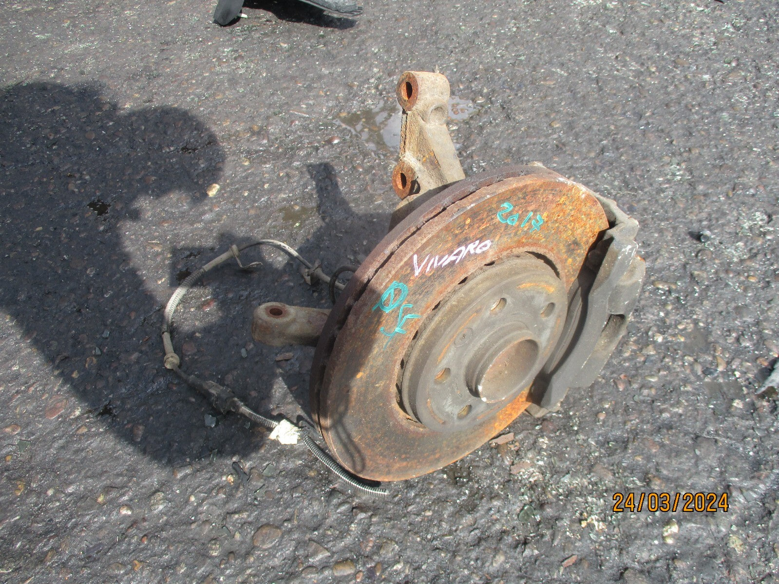 VAUXHALL VIVARO MK2 X82 2017 1.6 DIESEL OSF DRIVER SIDE FRONT WHEEL BEARING HUB