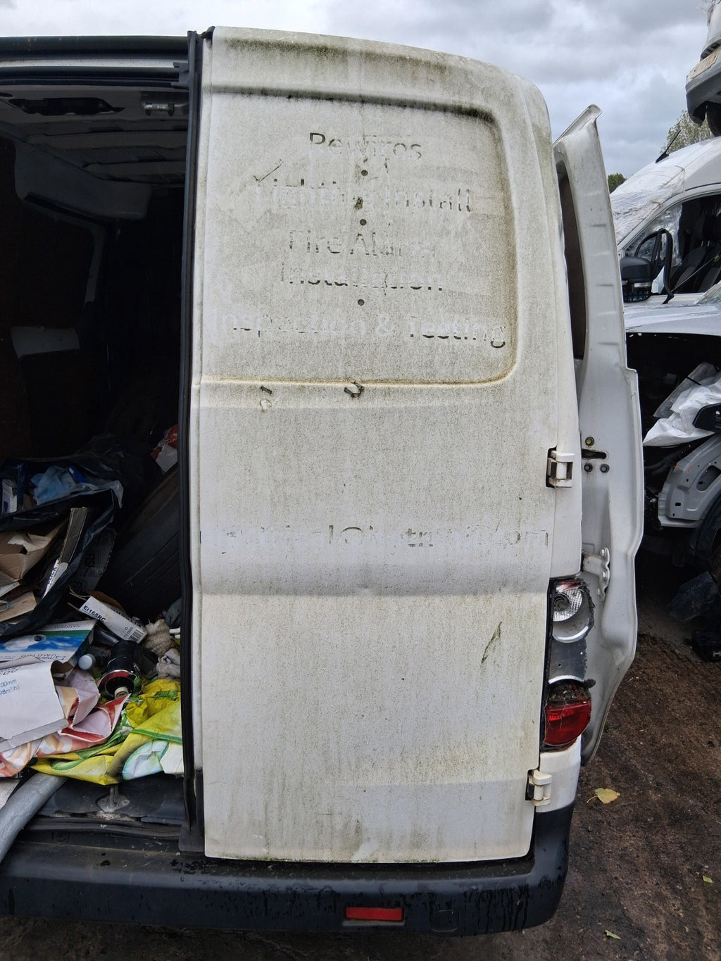 2018 NISSAN NV200 OSR DRIVER SIDE REAR RIGHT COMPLETE DOOR WHITE