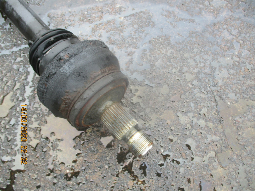 MERCEDES C CLASS W204 C220 2012 NSR PASSENGER SIDE REAR DRIVESHAFT