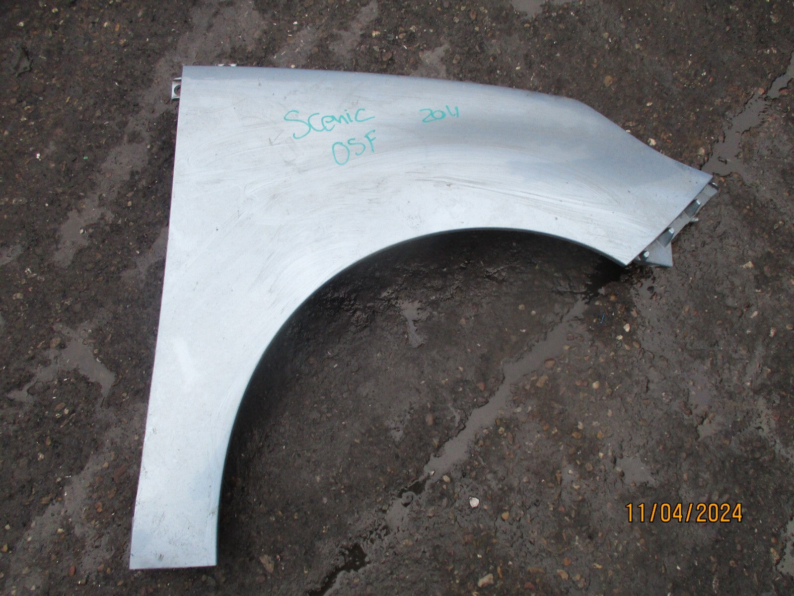 RENAULT SCENIC MK3 2011 OSF DRIVER FRONT QUARTER WING PANEL LIGHT BLUE TERPA