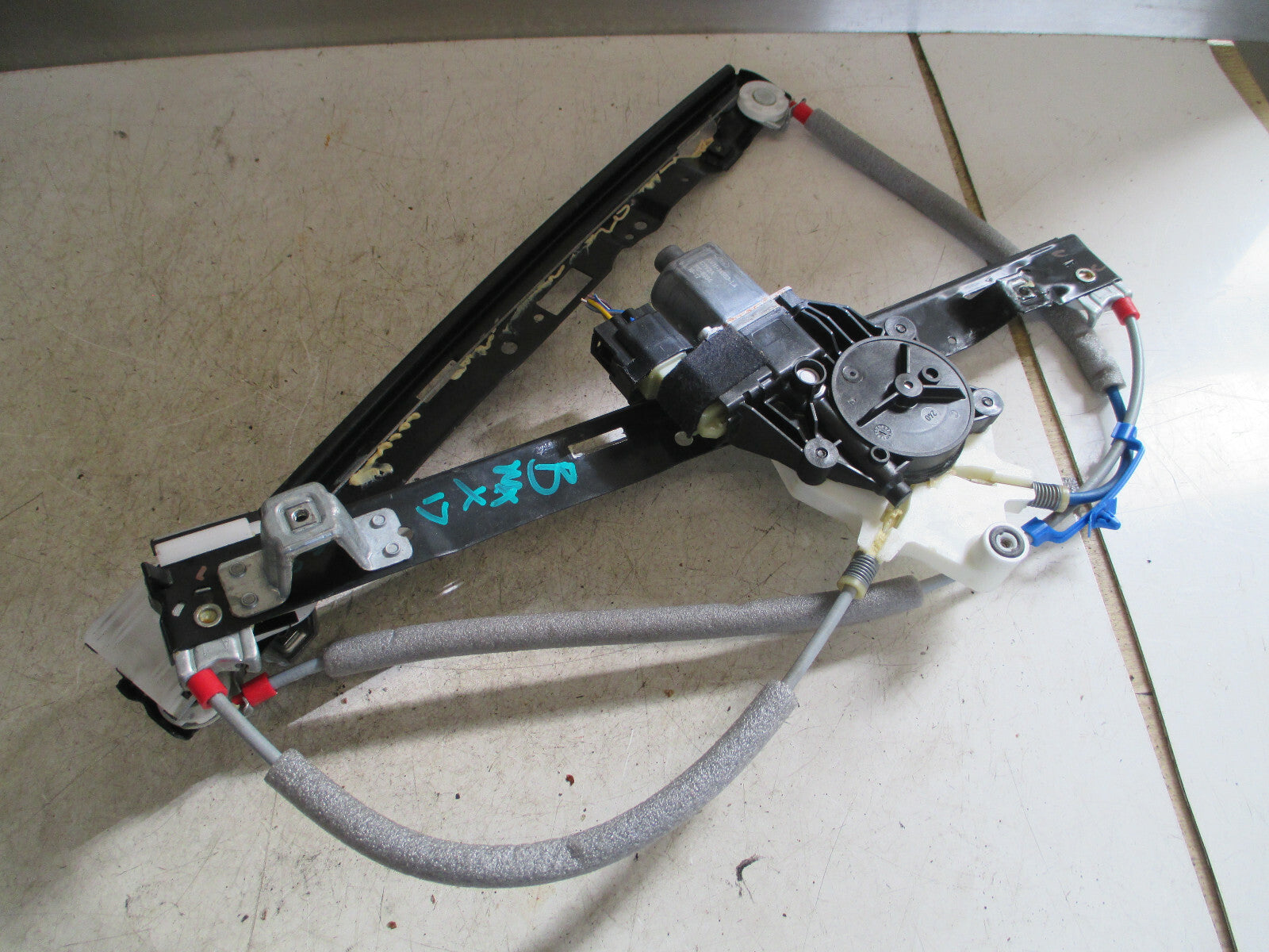 FORD B MAX 2017 OSF DRIVER SIDE FRONT WINDOW MOTOR AV11R23200