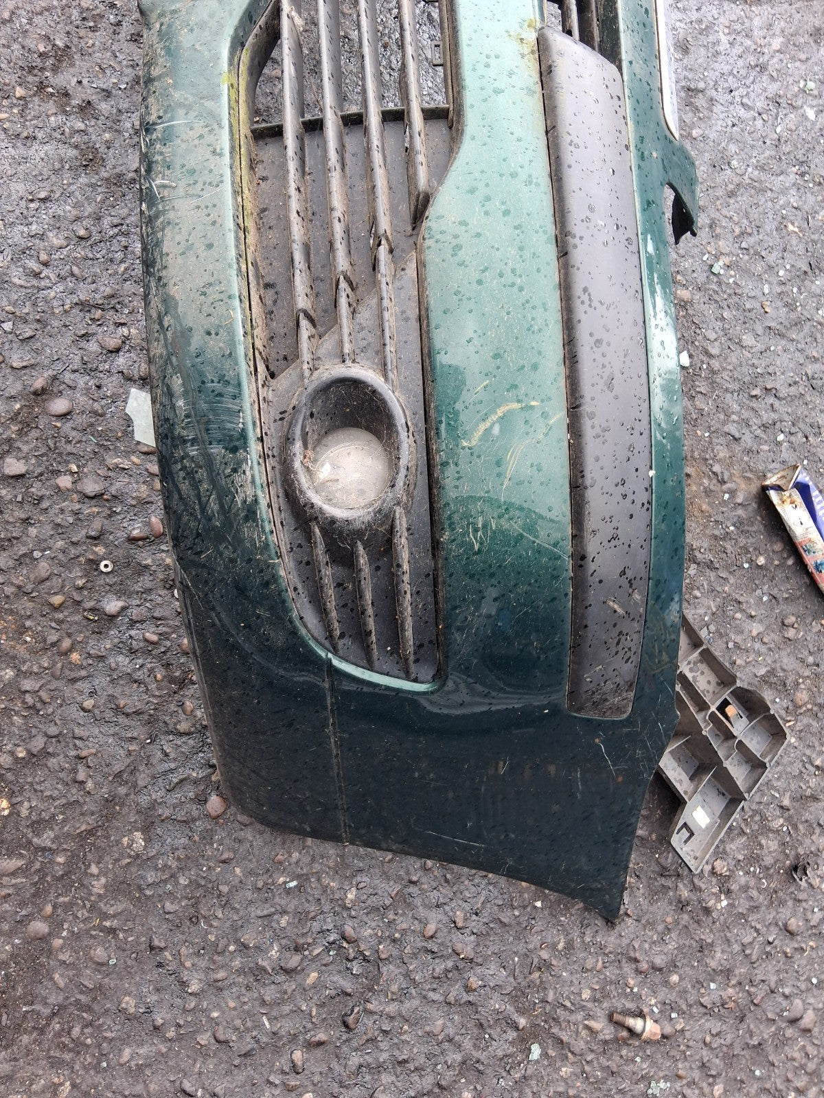 CITROEN C4 MK1 2005 FRONT COMPLETE BUMPER GREEN
