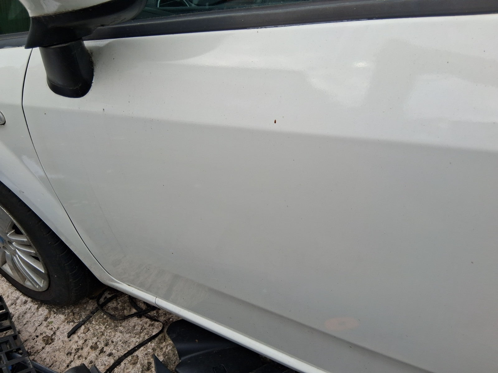 2014 FIAT PUNTO FACELIFT 5 DOOR MK3 NSF BARE PASSENGER SIDE FRONT DOOR WHITE