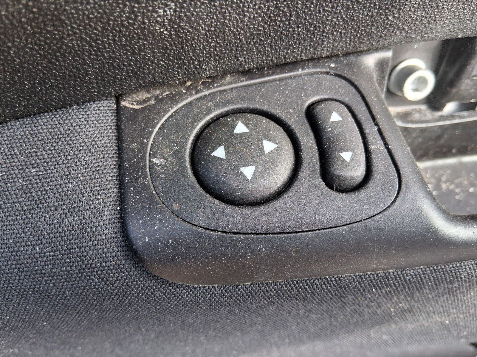 2025 FIAT 500 MHEV ELECTRIC MIRROR CONTROL SWITCH BUTTON
