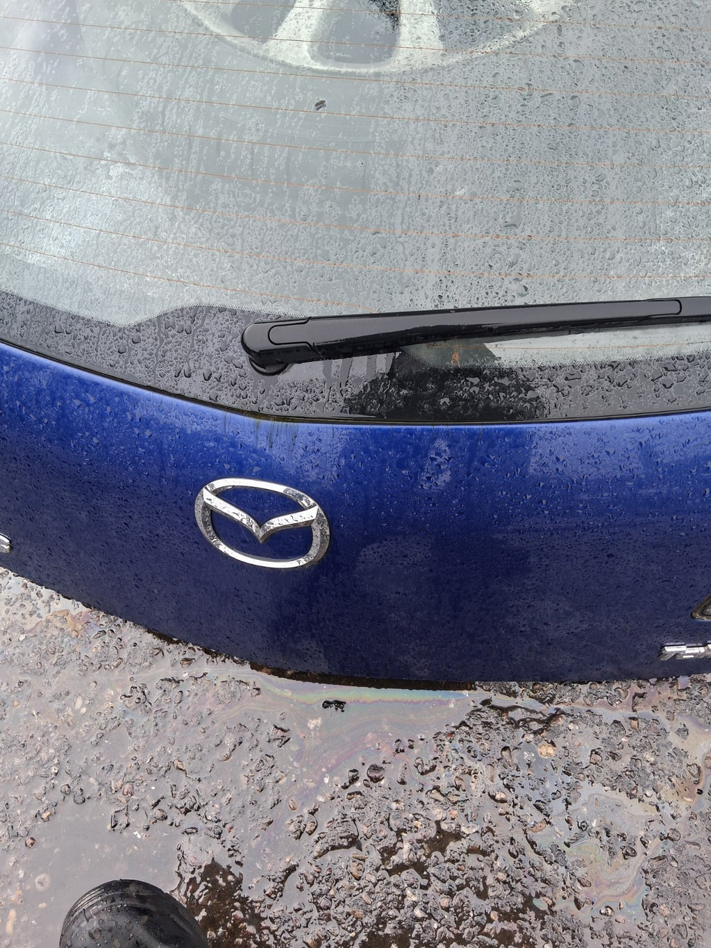 2008 MAZDA 3 BL TAKARA COMPLETE REAR TAILGATE BOOTLID BLUE