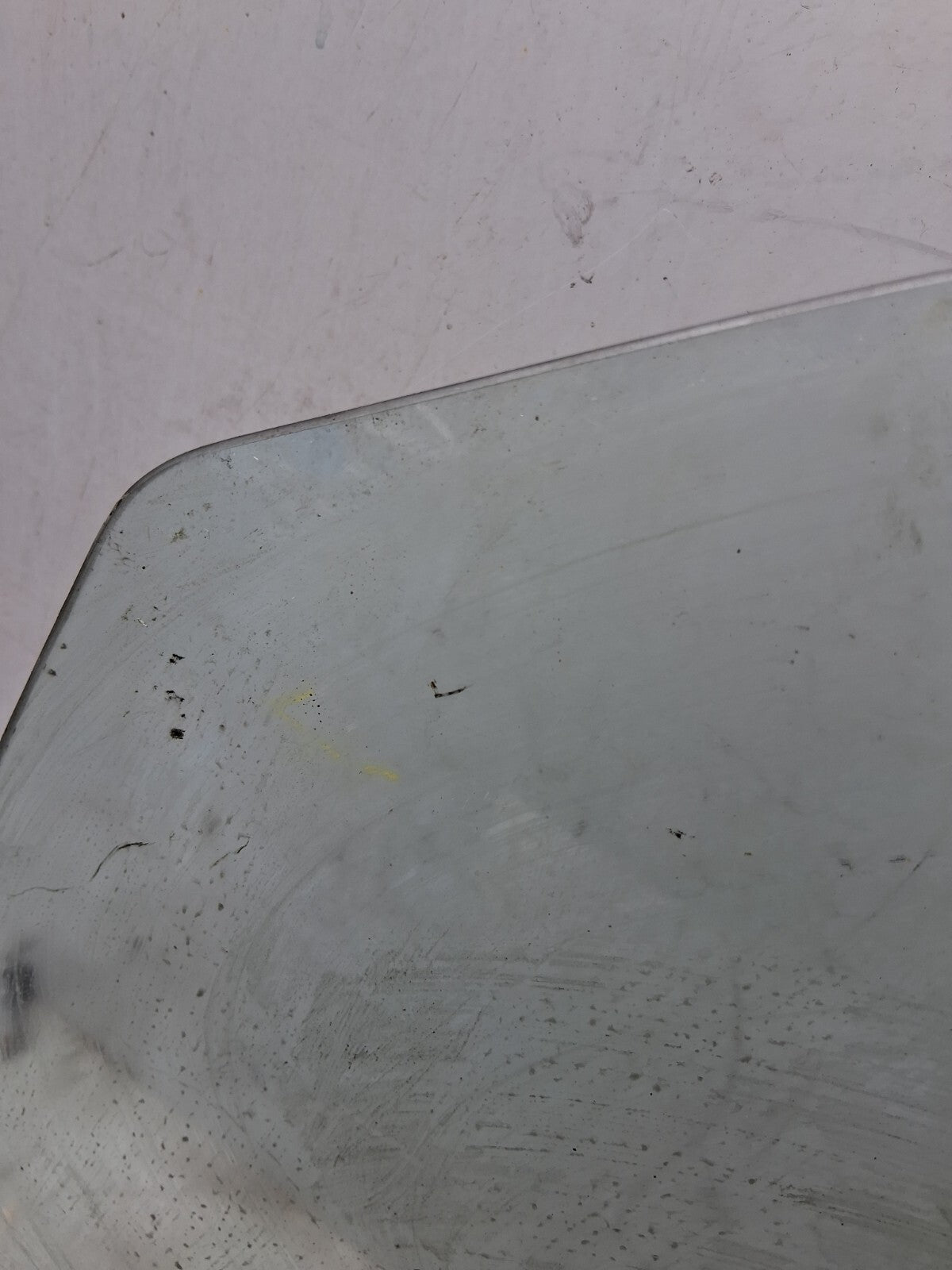 2008 MITSUBISHI OUTLANDER NSF PASSENGER SIDE FRONT LEFT WINDOW GLASS 43R00033